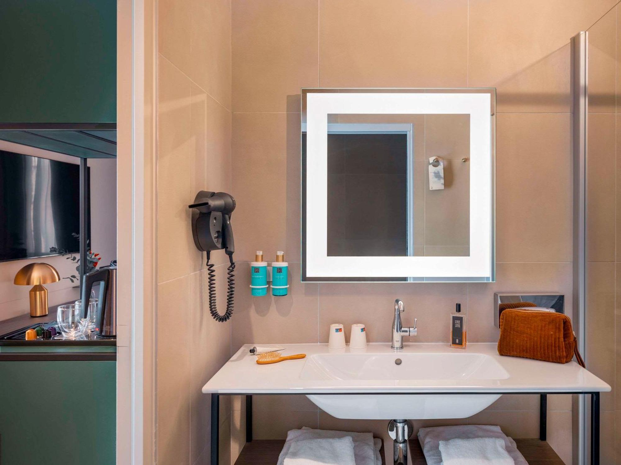 Hotel Novotel Centre Gare 4*